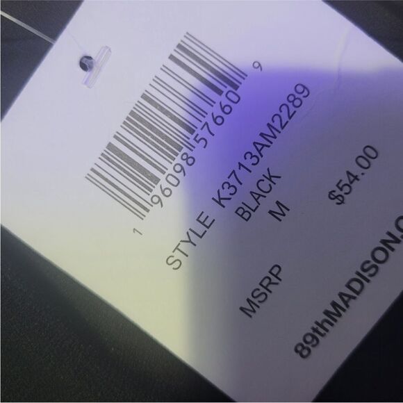 89th & Madison Black Embellished Short Sleeve Top size Medium - Picture 4 of 5